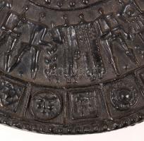 Festett  nagyméretű vas plakett, nap szimbólummal, d:25 cm