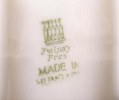 Zsolnay porcelán kulacs, kézzel festett, virágmintás. Jelzett, hibátlan, m: 9 cm