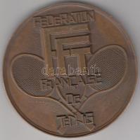 Franciaország 1984. "Francia Tenisz Szövetség" Br emlékérem. Szign.: J.L. Cadart (68mm) T:2 France 1984. "Fédération Francaise de Tennis (French Tennis Federation)" Br medallion. Sign: J.L. Cadart (68mm) C:XF