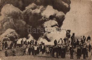 Boryslav, Boryslaw; Pozar szybu / fire in a mine shaft (EK)