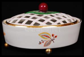 Kézzel festett, áttört régi Hollóházi bonbonniere, apró lepattanással, 17x11 cm