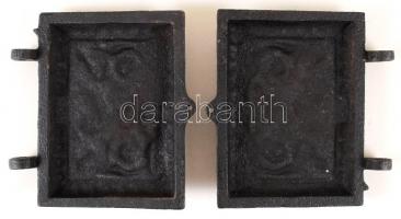 XIX. sz.: Ördögfejes, öntöttvas kályhaajtók. 2db. / Stove doors with devil's head