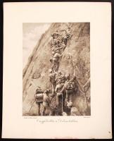 cca 1916 Őrségváltás a Dolomitokban. Első Világháborús fotó kinagyítva, Légrády testvérek, foltos a ...