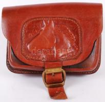 Bőr oldaltáska ló díszítéssel / Leather case