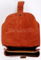 Bőr oldaltáska ló díszítéssel / Leather case