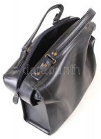 Retro MALÉV utazótáska jó állapotban