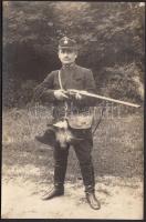 cca 1900 Vadász a zsákmányával fotólap / Hunter with its pray RP card