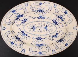 Zsolnay húsos nagy tál, kézzel festett növényi motívumokkal, alján apró lepattanásokkal, jelzett (TJM), 31×42,5 cm