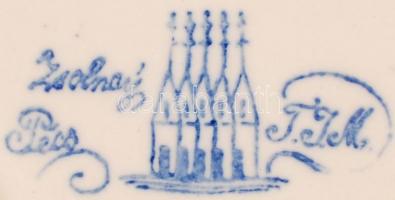 Zsolnay húsos nagy tál, kézzel festett növényi motívumokkal, alján apró lepattanásokkal, jelzett (TJ...