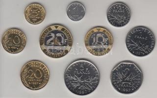Franciaország 1997. 1c - 20Fr 10db-os forgalmi sor dísztokban, tanúsítvánnyal T:BU France 1997. 1 Centime - 20 Francs collectors set with 10pcs of different coins in original case and with certificate C:BU