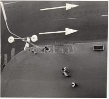 cca 1980 Koller Antal: Felülnézet, vintage fotóművészeti alkotás feliratozva, 20x18 cm