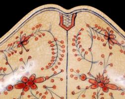 Zsolnay gyümölcsöstál, máz alatt festett, apró máz hibákkal, jelzett (TJM), formaszám:675, 22×23,5 c...