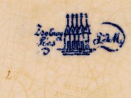 Zsolnay gyümölcsöstál, máz alatt festett, apró máz hibákkal, jelzett (TJM), formaszám:675, 22×23,5 c...