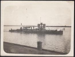 1914 Dunai flottila őrhajója. Fotó / Patrol boat of the Danube fleet. Photo 12x9 cm
