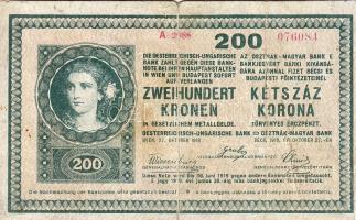 1918. 200K sorozatszám A 2000 felett elcsúszott nyomás, sor- és sorozatszám erősen felfelé csúszva T:III-