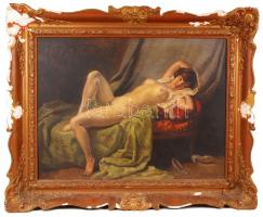 Mihalovits Miklós (1888-1960): Fekvő női akt. Olaj, vászon, jelzett, sérült antik keretben, 60×80 cm