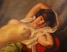 Mihalovits Miklós (1888-1960): Fekvő női akt. Olaj, vászon, jelzett, sérült antik keretben, 60×80 cm