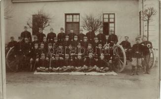 WWI K.u.k. military, cannon, group photo (cut)