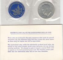 Amerikai Egyesült Államok 1971S 1$ Ag "Eisenhower" + zseton eredeti "The Department of the Tresaury" díszkiadásban, tájékoztatóval (24.59g/0.400) T:PP USA 1971S Proof Dollar Ag "Eisenhower" + jeton in original "The Department of the Tresaury" packing, with information (24.59g/0.400) C:PP Krause KM# 203a