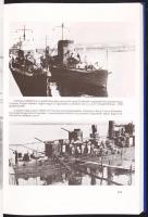 Csonkaréti Károly-Benczúr László: Haditengerészek és folyamőrök a Dunán 18870-1945. Budapest, é.n., ...