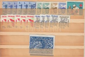 Magyar és német segélybélyegek, levélzárók, okmánybélyegek berakólapon