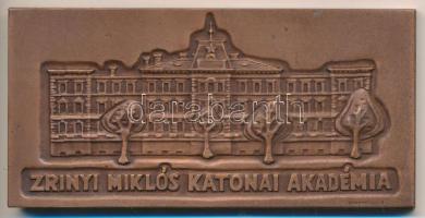 Garamkeszi János (1936-) DN. "Zrínyi Miklós Katonai Akadémia" Br emlékplakett (105x51mm) T...
