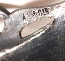 Jelzett szecessziós gyertyatartó, ón, tetején apró horpadással, m:18,5 cm / Art Noveau candelstick, ...