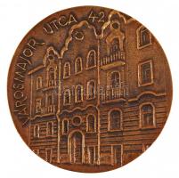 Nagy István János (1938-): A Kmp megalakulásának 60. évfordulójára. Bronz plakett, két oldalas, jelz...