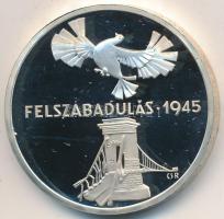 1975. 200Ft Ag "Felszabadulás" T:PP