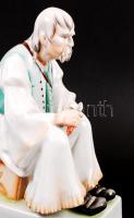 Zsolnay szalonnázó paraszt, kézzel festett, jelzett, hibátlan/ 
Hand painted Zsolnay porcelain figur...