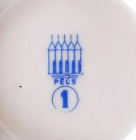 Zsolnay szalonnázó paraszt, kézzel festett, jelzett, hibátlan/ 
Hand painted Zsolnay porcelain figur...