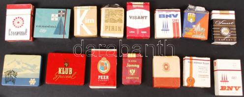 cca 1950-1970 14 db nagyrészt bontatlan cigaretta ritka alkalmi kiadásokkal is / 14 boxes, mostly unopened cigarettes