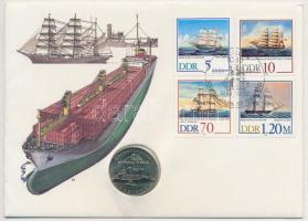 NDK 1988. 5M "Rostock - Tengeri kikötő" érmés boríték alkalmi bélyegzéssel, bélyegsorral T:1 GDR 1988. 5 Mark "Rostock - Seaport" coin letter with stamp set C:UNC