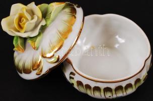 Herendi Viktória mintás bonbonier, apró lepattanás a rózsán, kézzel festett, jelzett, m:7 cm, d:8 cm