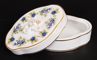 Hollóházi rózsás bonbonier, matricás, jelzett, hibátlan, 16×11 cm / Chinaware bonbonier in flawless condition  16x8x11cm