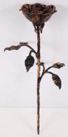 Futó István (1970-): Antikolt rózsaszál, kovácsolt vas, jelzett, hibátlan, m:48 cm