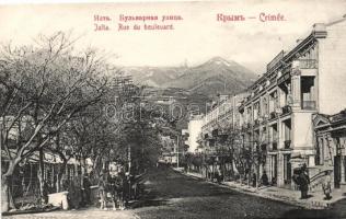 Yalta, Boulevard, shops