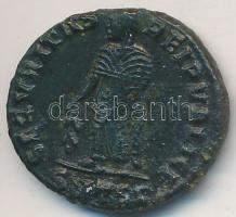 Római Császárság / Szaloniki / Helena 326-328. Follis Br (3.51g) T:2 R! Roman Empire / Thessalonica / Helena 326-328. Follis Br "FL HELENA AVGVSTA / SECVRITAS REI PVBLICE - SMTS&#915;" (3.51g) C:XF R! RIC VII 159.