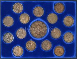 Tóth Sándor (1933-) 1982-1990. "MÉE Hajdú-Bihar Megyei Szervezete (Debrecen) - Erdélyi Fejedelmek" sorozat teljes 15+1db-os Br emlékérem szettje záróéremmel együtt éremtartó tálcában! T:1
