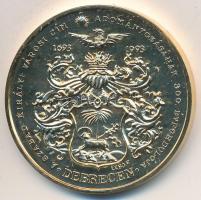 Lebó Ferenc (1960-) 1993. "A szabad királyi városi cím adományozásának 300. évfordulója / Lipót" aranyozott emlékérem (43mm) T:PP