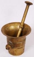 Bronz füles mozsár törővel, m: 11 cm, m: 20 cm. / Iron mortar