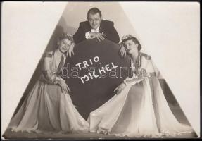 cca 1930-1940 Foto 900 (Bologna): Reklámfotó a Michel Trióról, pecséttel jelzett vintage fotó, 11x15 cm