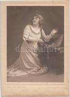 1927 Vajda M. Pál: Kincses ládika, aláírt vintage fotó, 22x17 cm, karton 29x20 cm