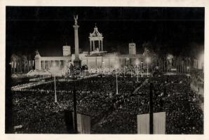 1938 Budapest XIV. Hősök tere, XXXIV. Nemzetközi Eucharisztikus Kongresszus; éjféli szentmise