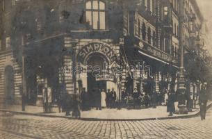 Budapest VIII. Simplon Kávéház, photo