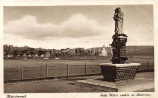 Máriabesnyő, Szűz Mária szobor a vasútállomáson