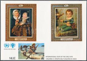 International Children's Year set + block set on 3 FDC Nemzetközi Gyermekév sor + blokk sor 3 F...