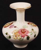 Kézzel festett, virágmintás Zsolnay porcelán mini váza, hibátlan, jelzett, m: 8 cm