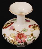 Kézzel festett, virágmintás Zsolnay porcelán mini váza, hibátlan, jelzett, m: 8 cm