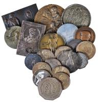 21db vegyes magyar és külföldi emlékérem, sportérem jobb darabokkal T:vegyes